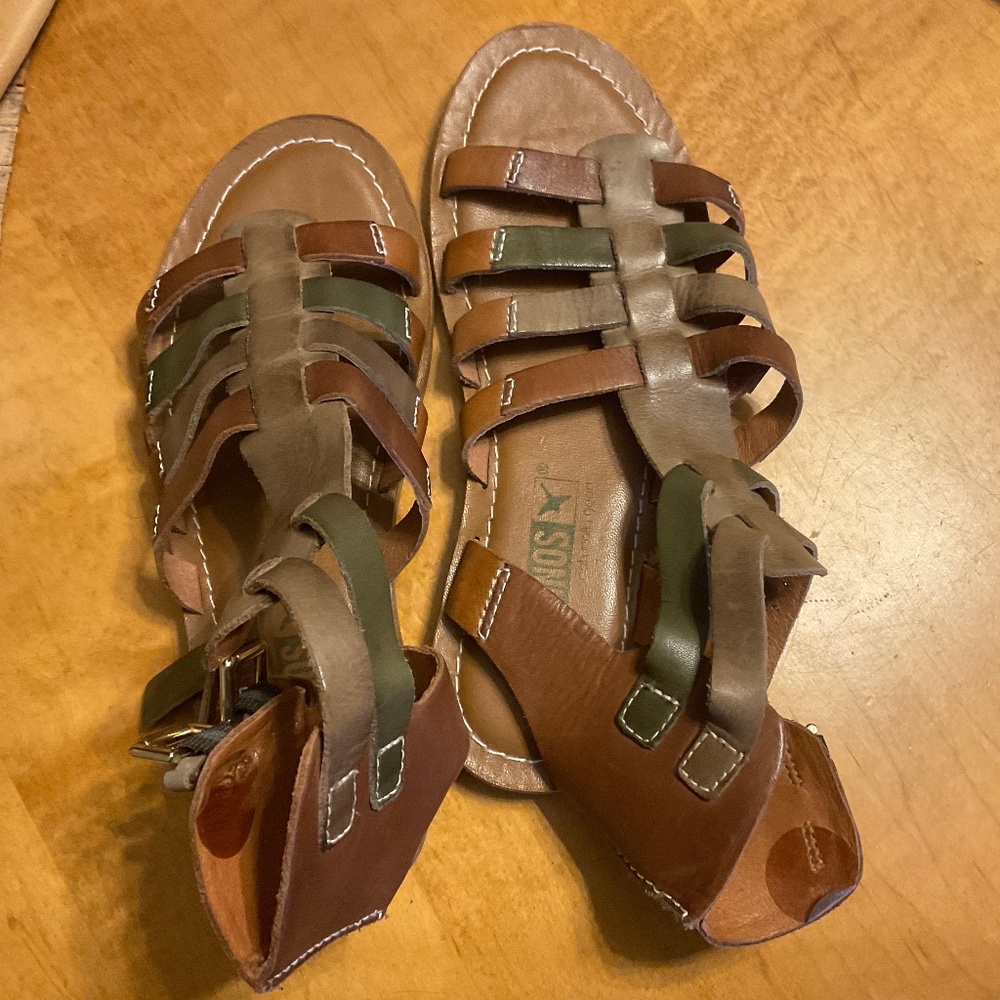 Pikolino gladiator sandals